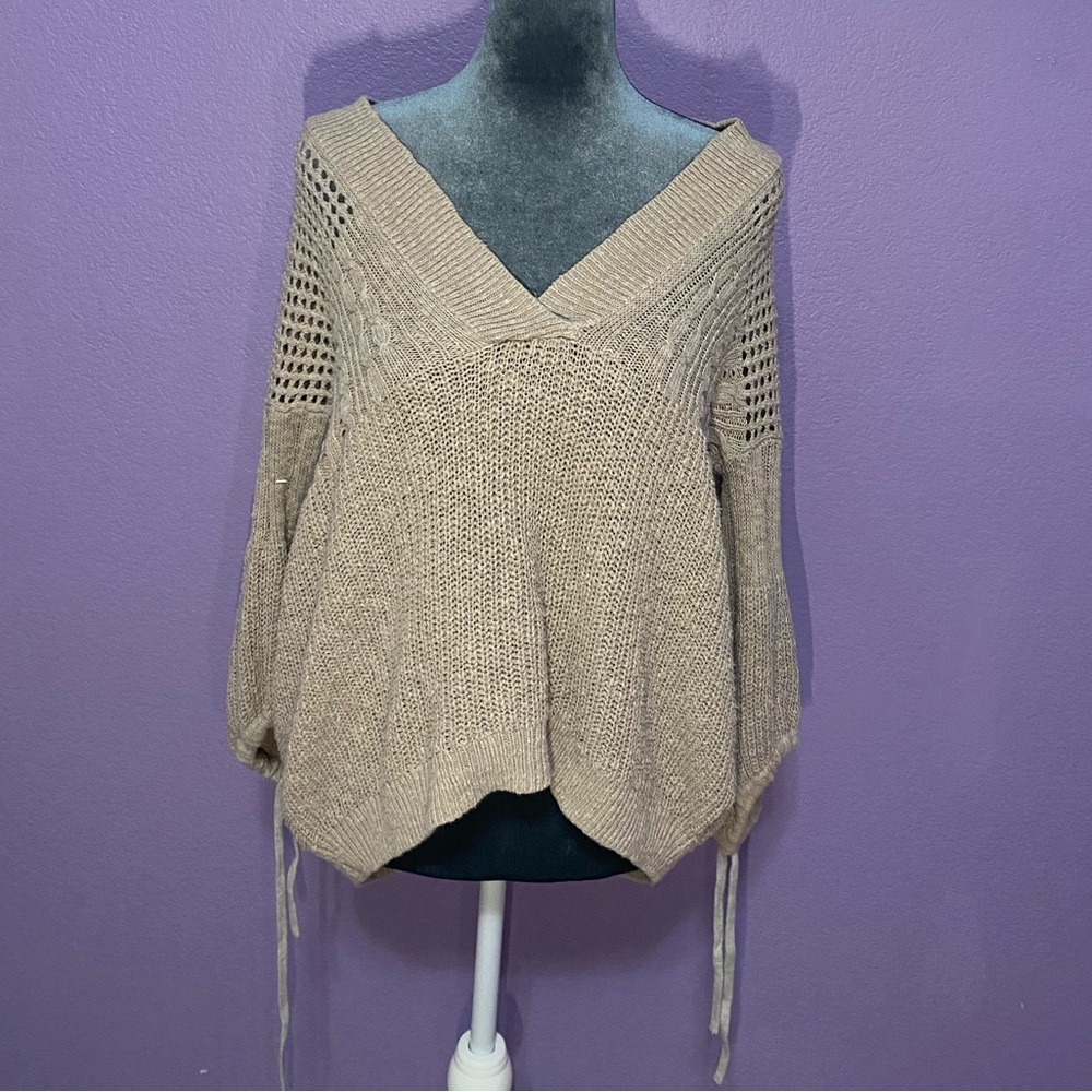Express 's sweater, Beige size M